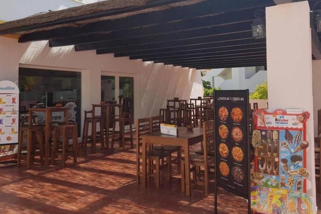 El Casa Blanca - Golf Resort In לה קאלה דה מיחאס מראה חיצוני תמונה