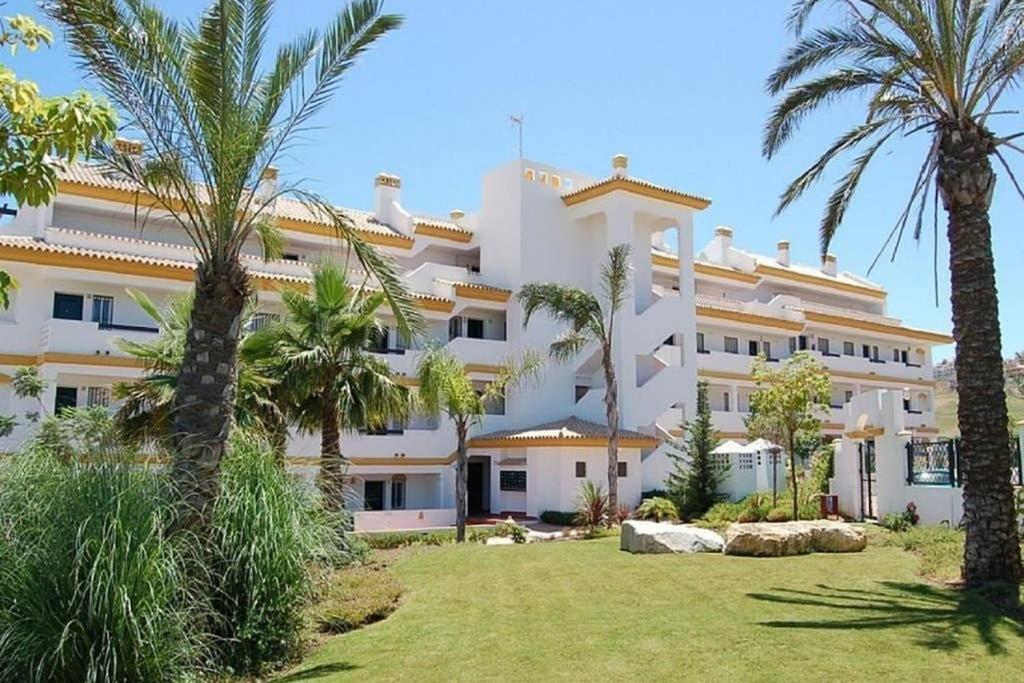 El Casa Blanca - Golf Resort In לה קאלה דה מיחאס מראה חיצוני תמונה