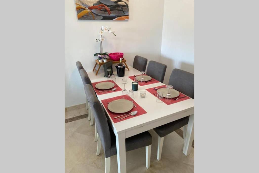 El Casa Blanca - Golf Resort In לה קאלה דה מיחאס מראה חיצוני תמונה